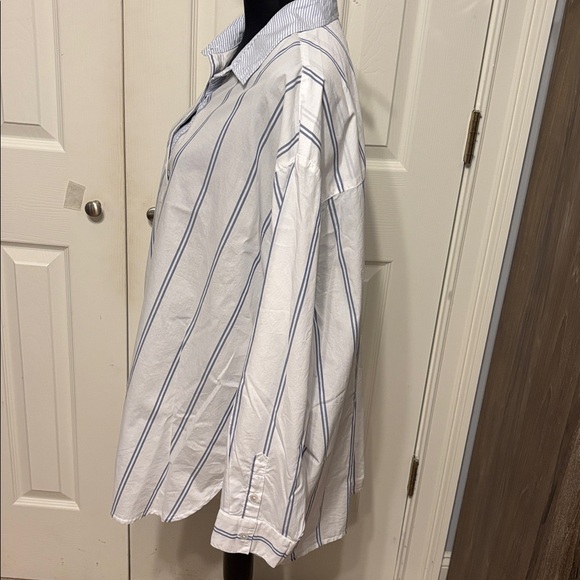 Aerie Good Day Button Down Shirt - Picture 8 of 11